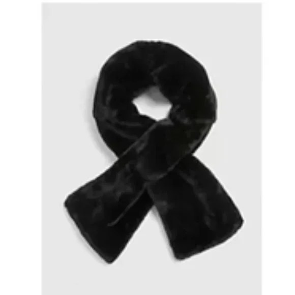 LANE BRYANT NWOT Black Faux Fur Pull-Through Scarf/Stole - Picture 1 of 7